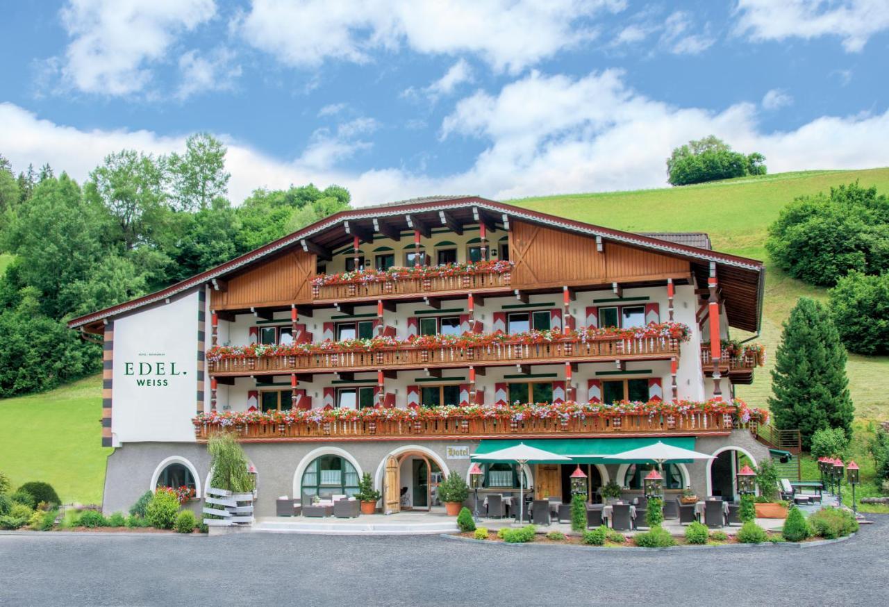 Hotel Edelweiss Braies  Exterior photo