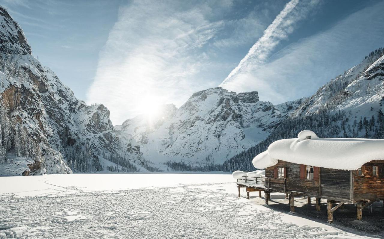 Hotel Edelweiss Braies  Exterior photo